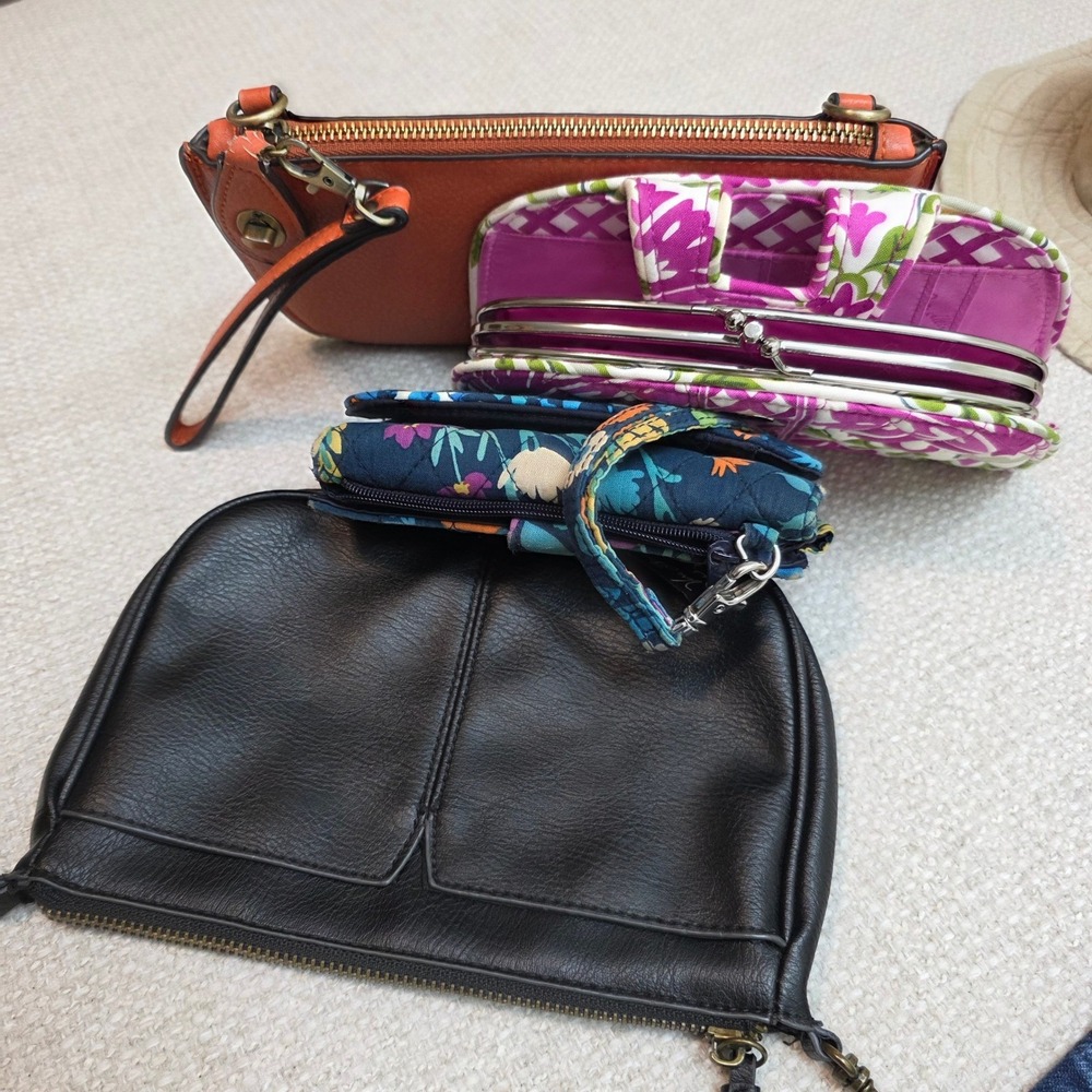 Mixed Accessories Lot Columbia Hat Rolfs Belt Vera Bradley Bags Denim Pouch 8pc - Picture 2 of 11